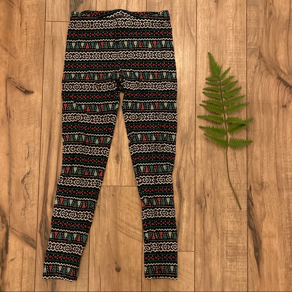 🪴3/$15 Christmas Cat & Jack leggings red, green